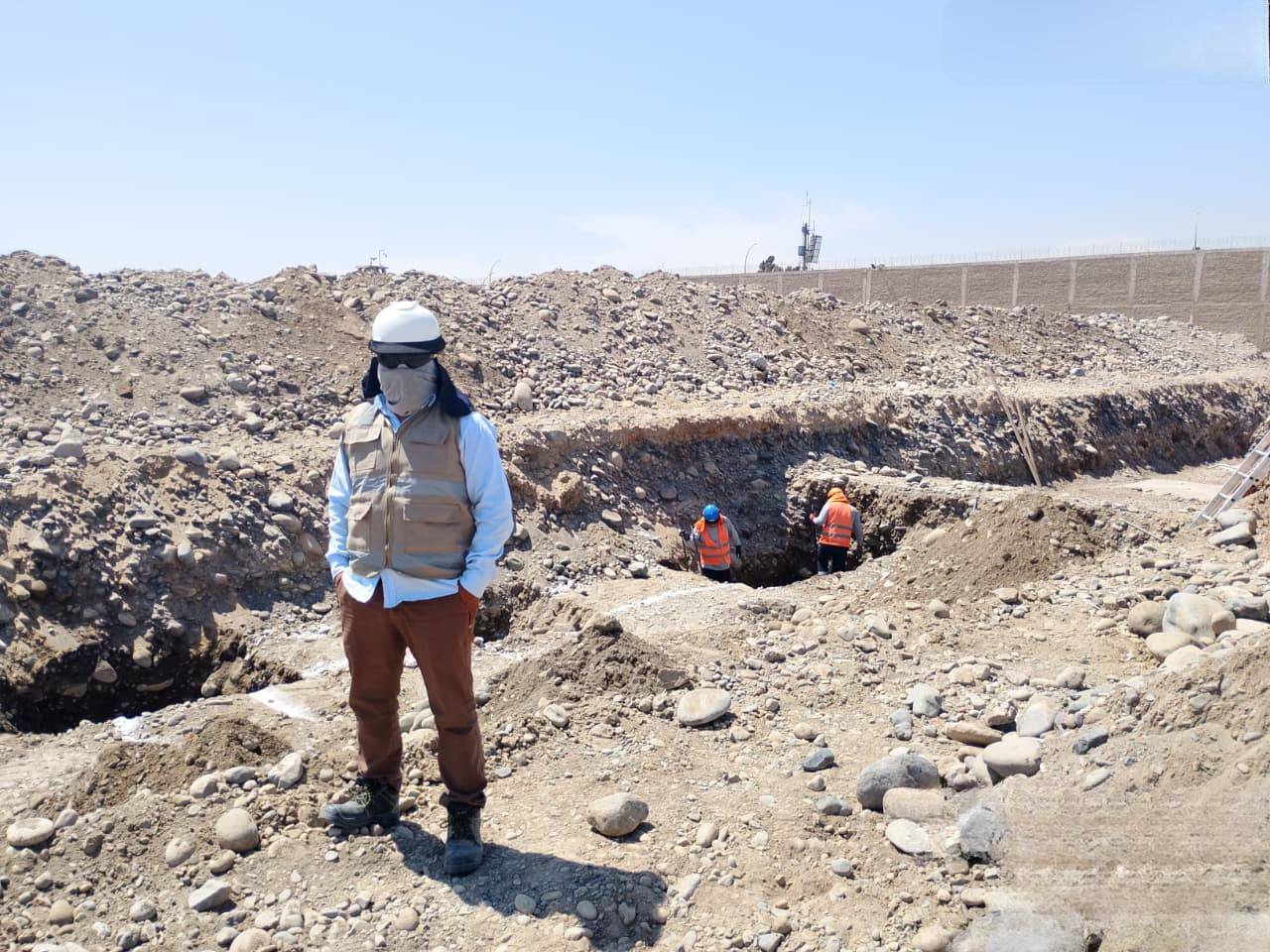 Equipo técnico en terreno